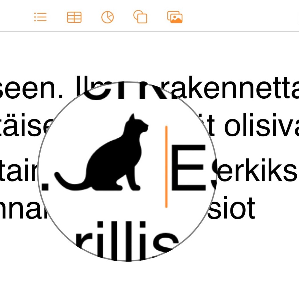 Kuvien hallinta iPadin Pagesissa on tarkkaa. Kuvassa on kissan siluetti, jonka paikkaa voi hallita kirjaimen tarkkuudella tekstin seassa.